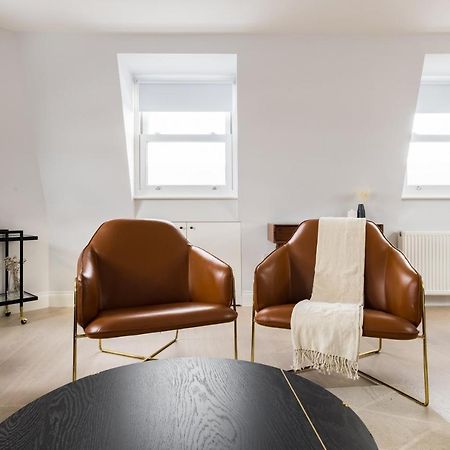 شقة The Margravine Maisonette - Modern & Bright 2Bdr Flat لندن المظهر الخارجي الصورة