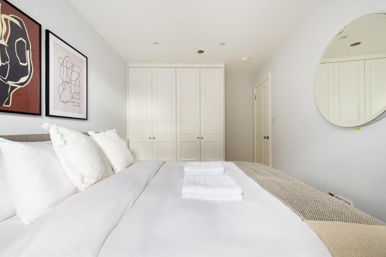 شقة The Margravine Maisonette - Modern & Bright 2Bdr Flat لندن المظهر الخارجي الصورة