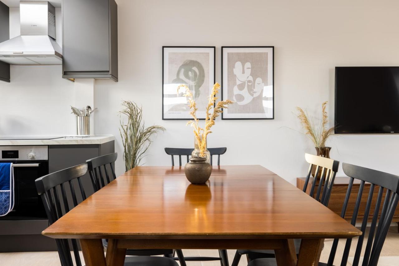 شقة The Margravine Maisonette - Modern & Bright 2Bdr Flat لندن المظهر الخارجي الصورة